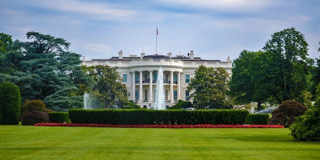 The White House as seen from the south lawn