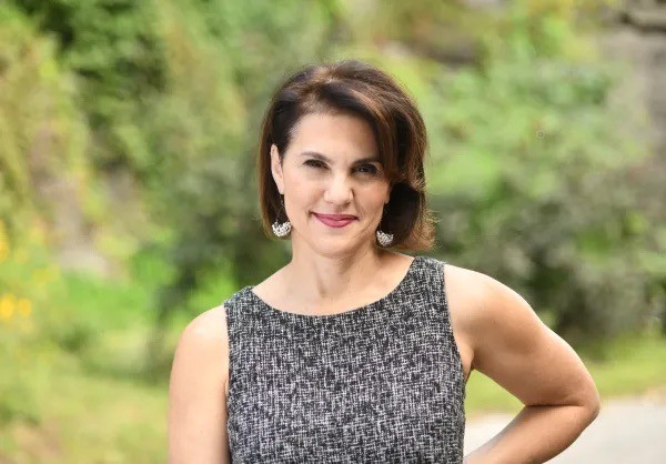 Award-winning journalist and author Abby Ellin.