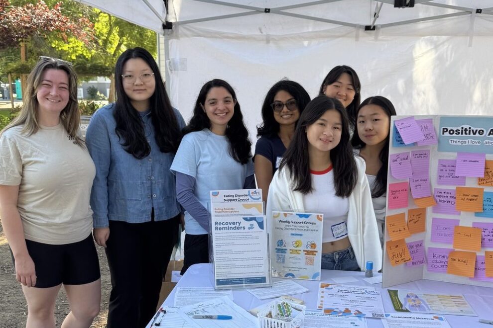 EDRC staff and volunteers at NAMI Walk 2025.